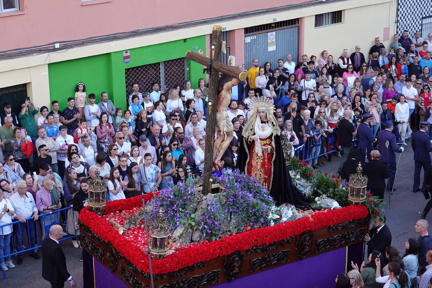 Badajoz vibra en el Martes Santo
