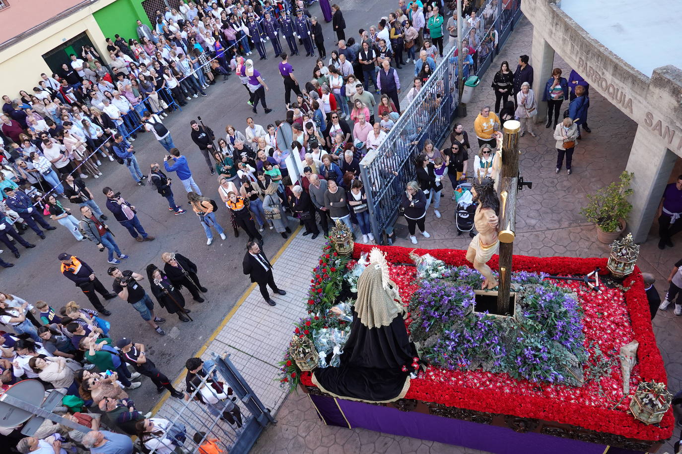 Badajoz vibra en el Martes Santo