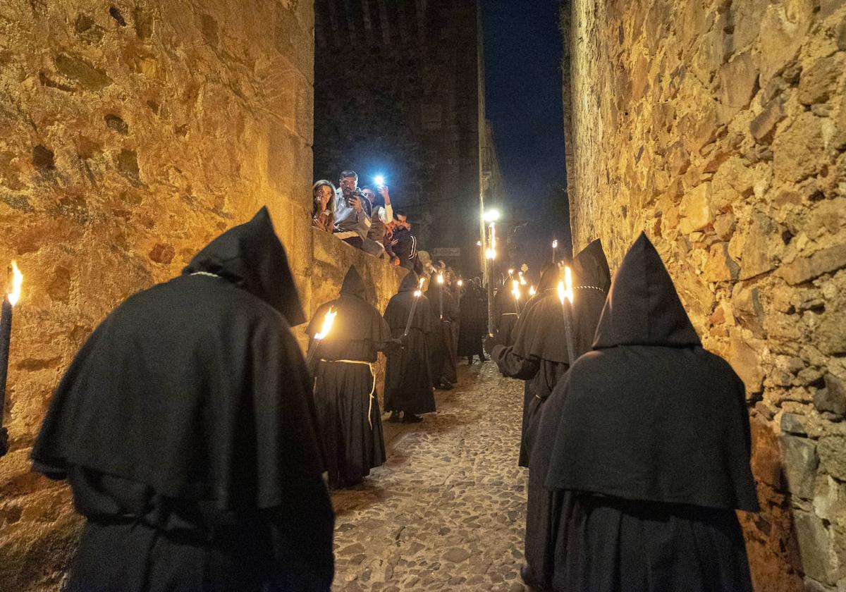 Procesión del Cristo Negro, en imágenes