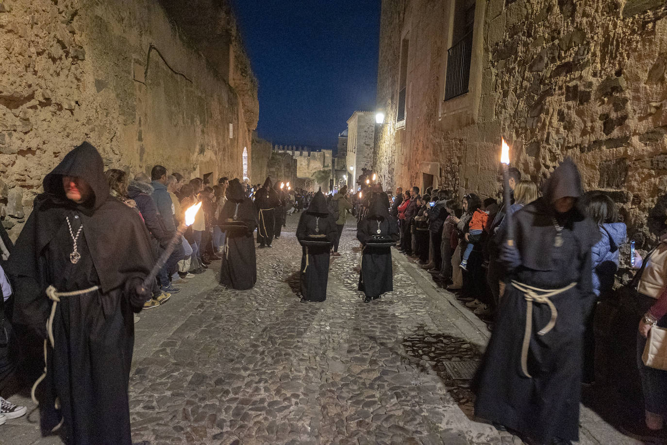 Procesión del Cristo Negro, en imágenes