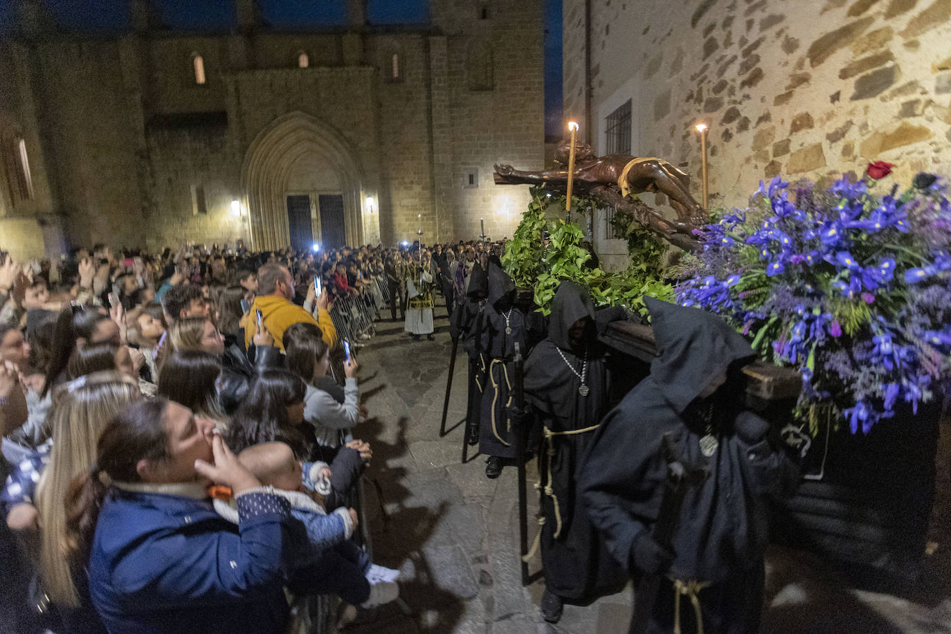 Procesión del Cristo Negro, en imágenes