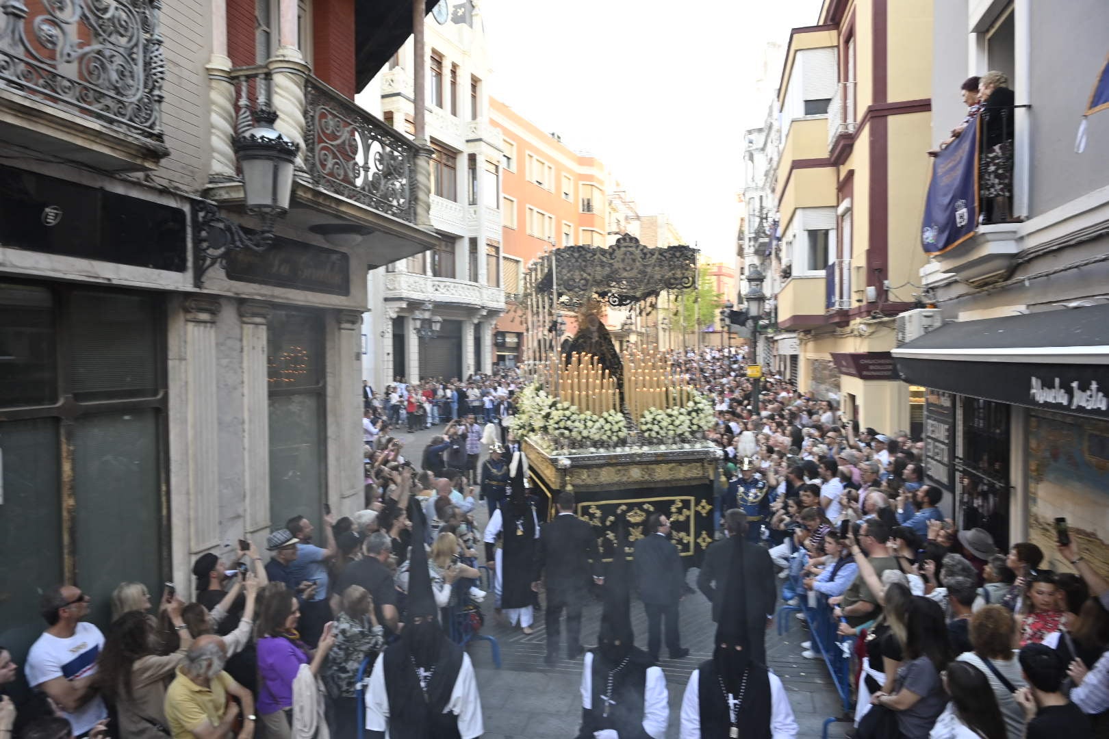 Las mejores imágenes del Jueves Santo en Badajoz