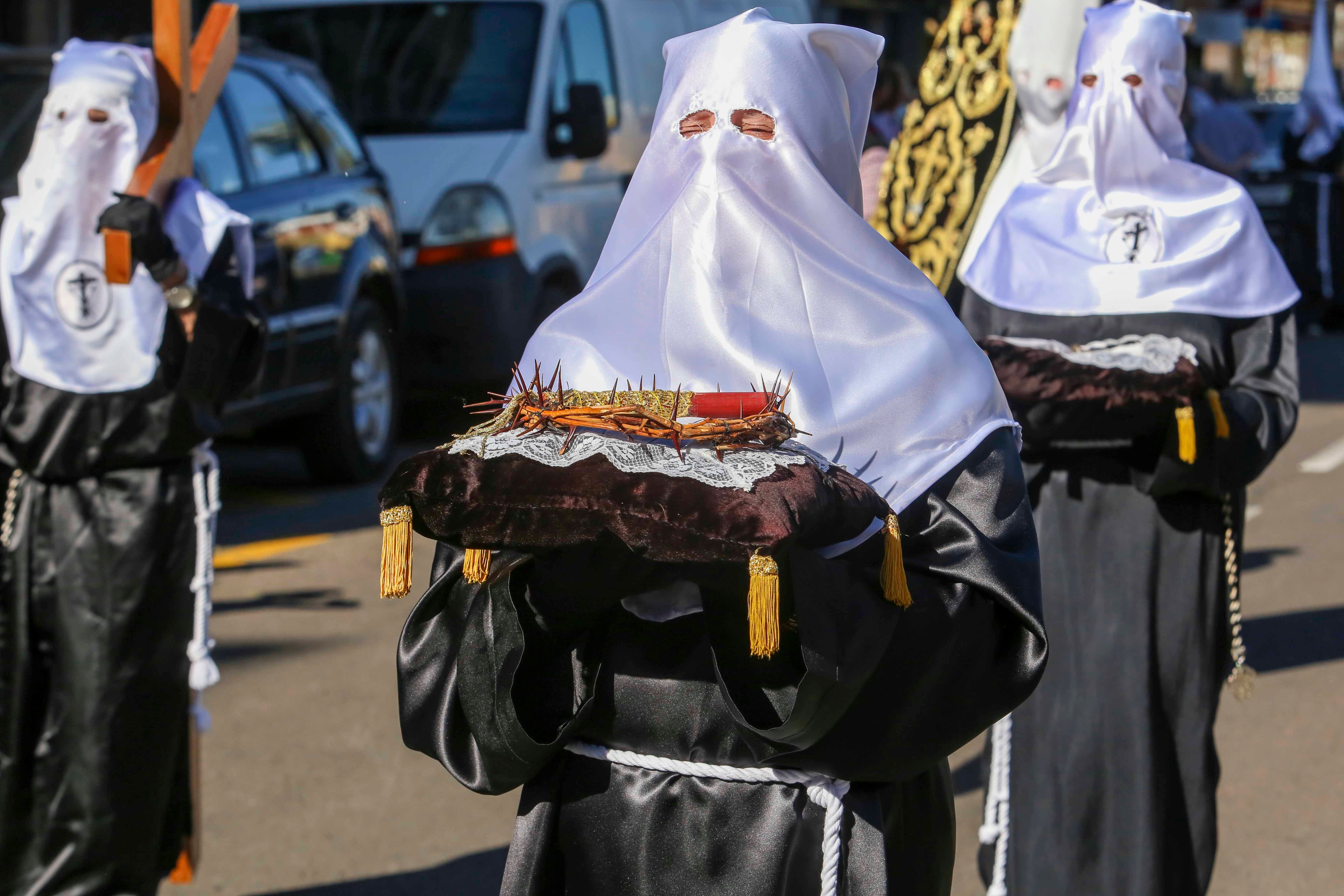 Procesión de la Franciscana Hermandad del Santísimo Cristo de la Vera Cruz y María Santísima de Nazaret