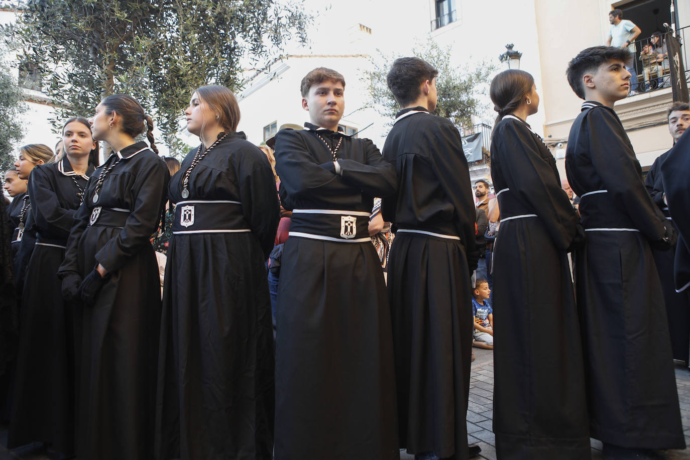 Mucho público para ver el Santo Entierro en Cáceres