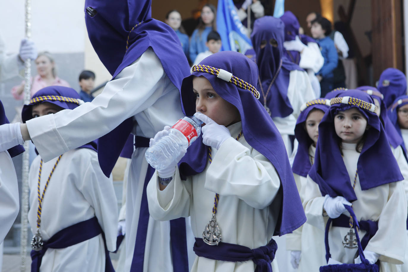 Cristo del Amor y Señora de la Caridad Cofradía: Hermandad Penitencial del Santísimo Cristo del Amor, Señor de las Penas y Nuestra Señora de la Caridad.