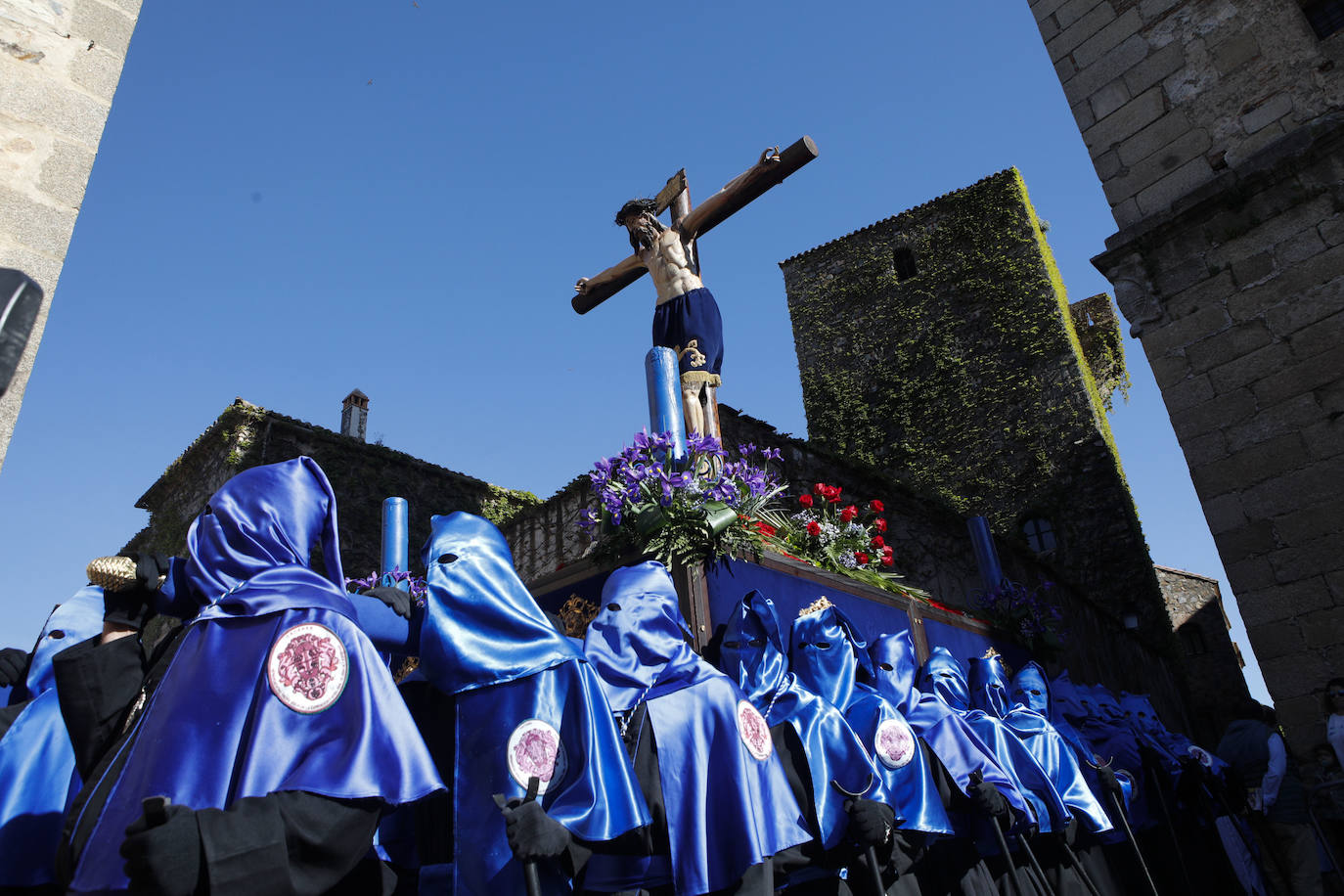 Pasos: Nuestro Padre Jesús de la Expiración de la Arguijuela y Nuestra Madre y Señora de Gracia y Esperanza. Cofradía: Ilustre Hermandad de Penitencia y Cofradía de Nazarenos de Nuestro Padre Jesús de la Expiración de la Arguijuela y Nuestra Madre y Señora de Gracia y Esperanza.