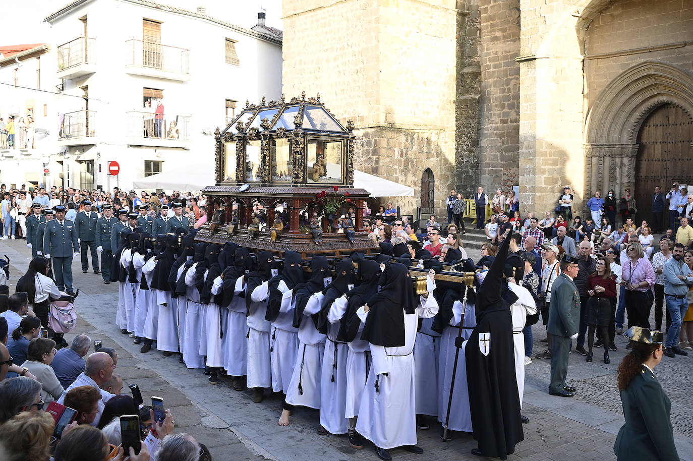 Fotos | Procesión del sábado en Plasencia