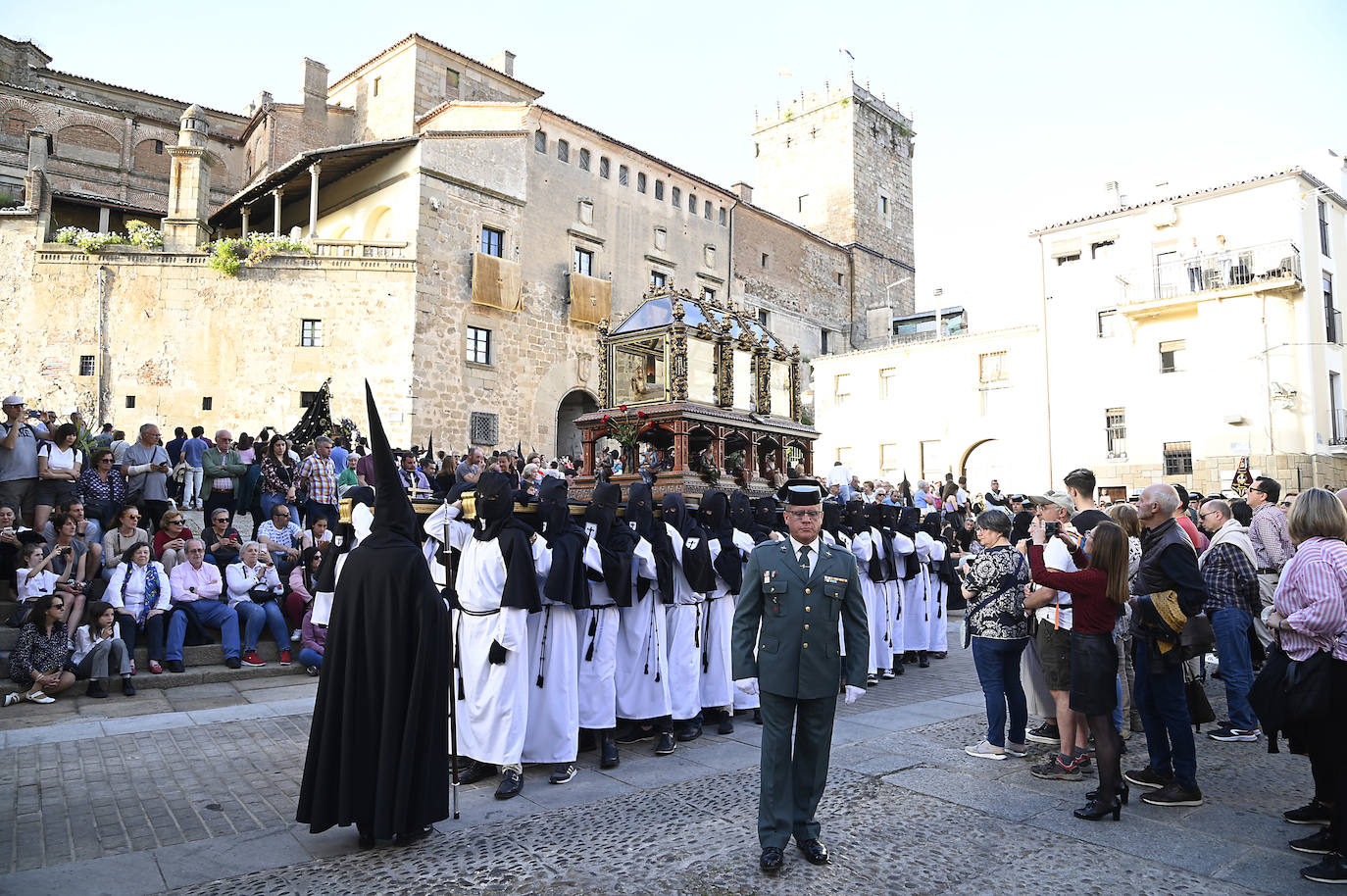 Fotos | Procesión del sábado en Plasencia