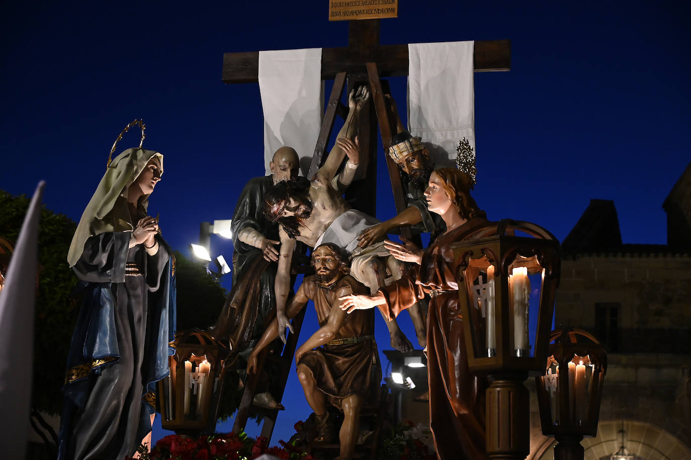 El Viernes Santo placentino, en imágenes