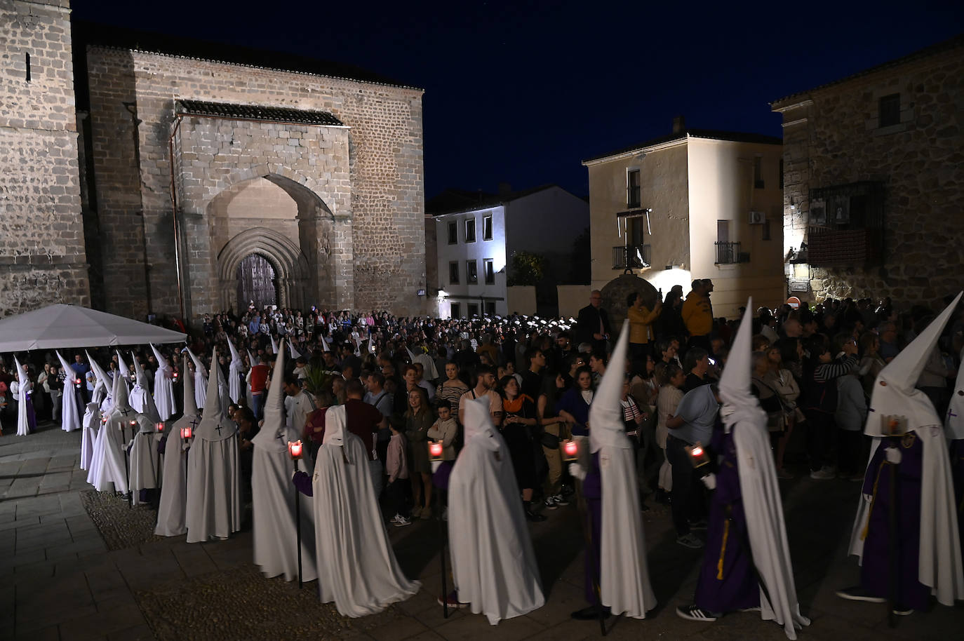 El Viernes Santo placentino, en imágenes