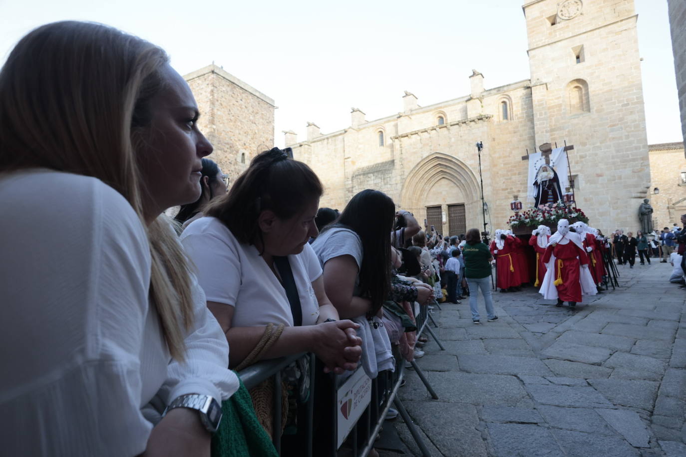 Procesión del Cristo de las Batallas con el paso de Nuestra Señora del Buen Fin.