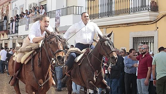 Las carreras de caballo de Arroyo de la Luz, en imágenes