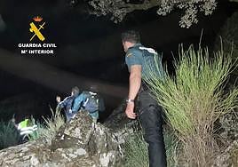 Rescate nocturno de dos senderistas en la alquería de El Gasco.
