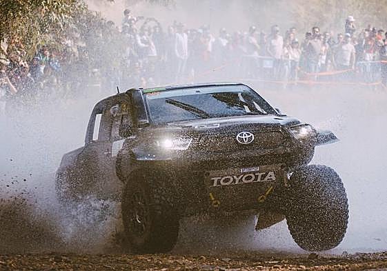 Rosa-Morais y Megre, vencedores del prólogo de la VII Baja TT Dehesa Extremadura