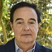 Imagen - «Están levantando el acerado completo en puntos deteriorados y contando con Apamex para hacerlo accesible»