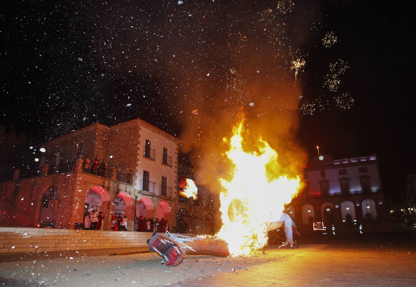 Las mejores imágenes del desfile de San Jorge en Cáceres (II)