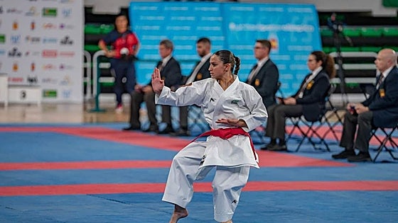 Candela, tras los pasos de Paola