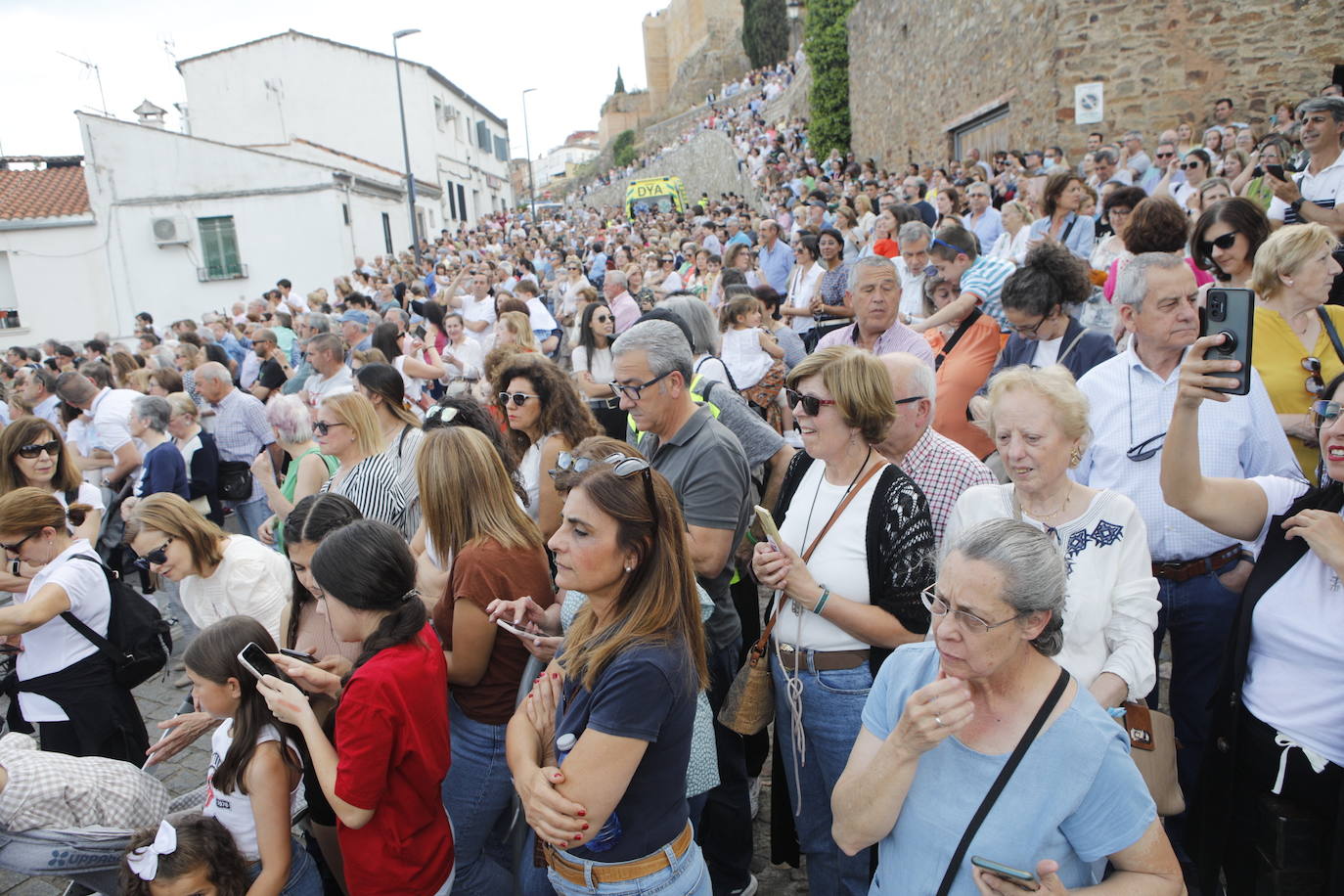 Las mejores imágenes de la bajada de la patrona de Cáceres