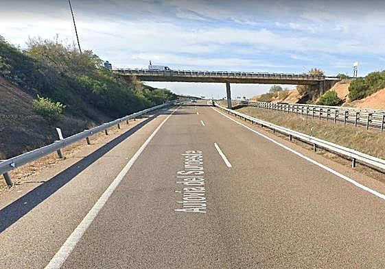 Aparatoso accidente en la A-5, a la altura de Lobón