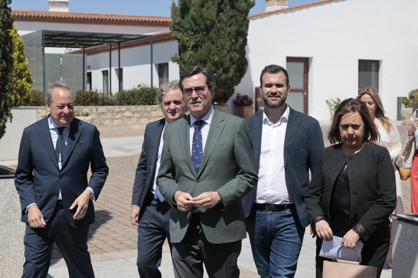 El ciclo &#039;90 años de HOY&#039; continúa con la participación de Antonio Garamendi