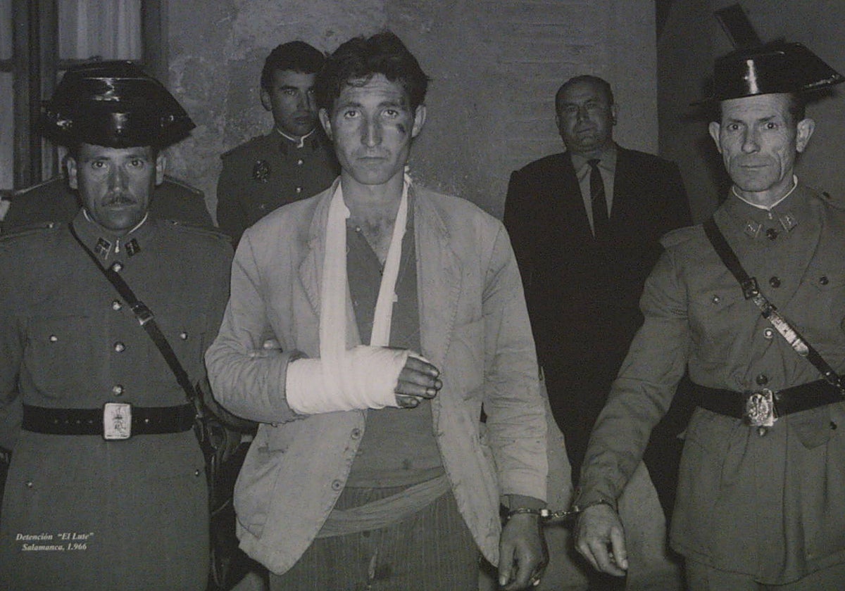 El Lute en su foto más famosa tras su primera fuga.