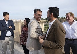 Vélez, Flores, Parra, Cabezas y Gragera durante la sesión de fotos.