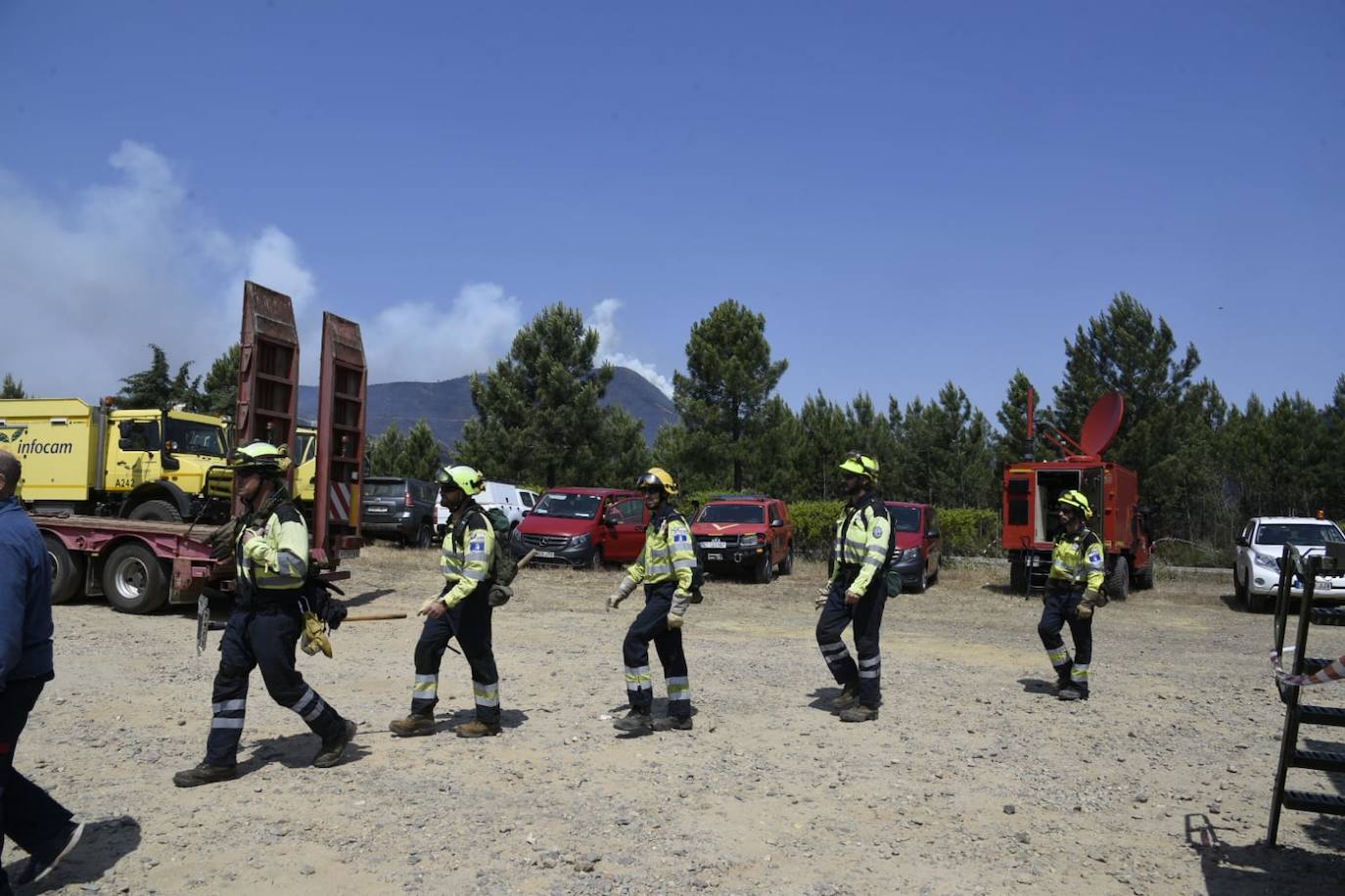 El incendio en Hurdes y Sierra de Gata, en imágenes (IV)