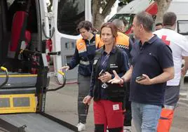 La directora de Emergencias, Protección Civil e Interior, Nieves Villar, llegando al pabellón de Moraleja.