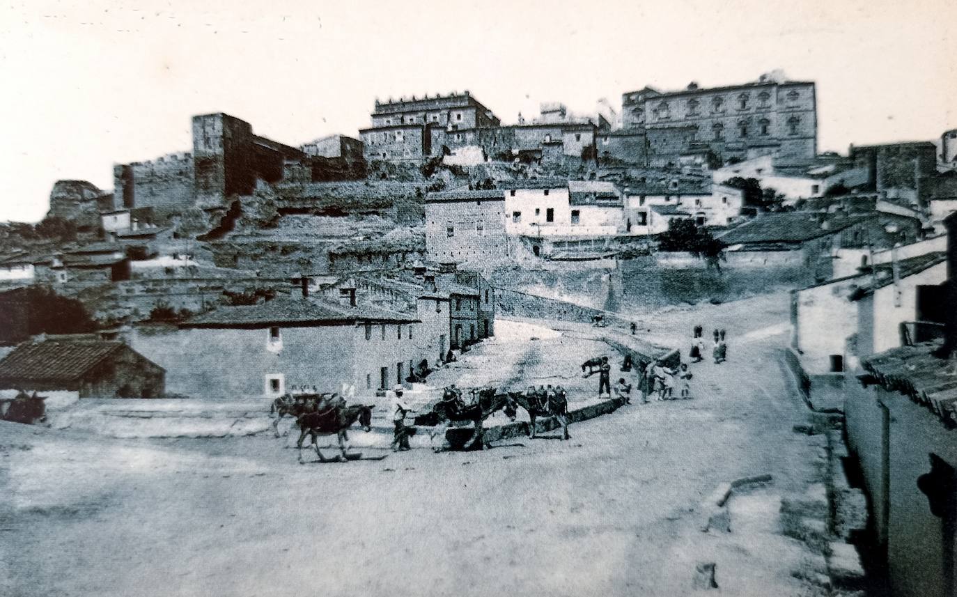 Fuente Concejo en 1914, después de la noticia falsa de que su agua estaba poniendo enfermos a los cacereños.