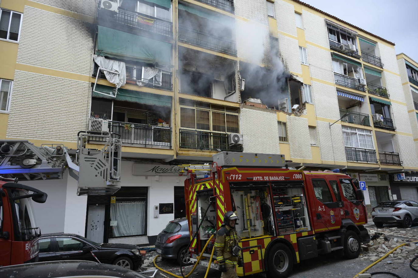 Así ha quedado la vivienda afectada tras la explosión en Badajoz