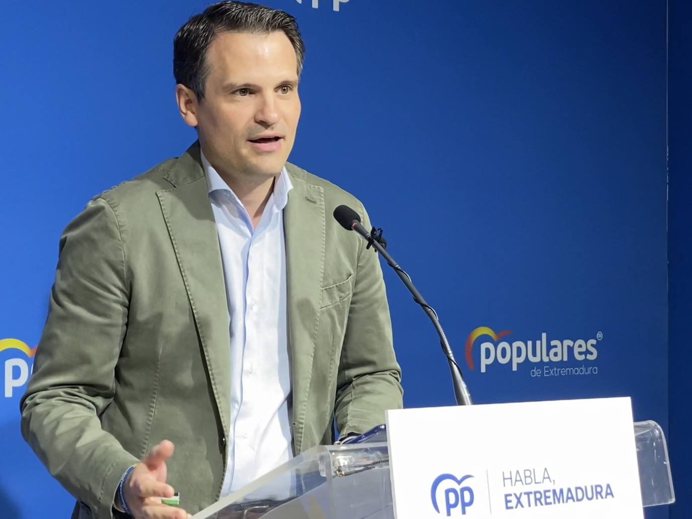 Secretario general del PP regional y hombre fuerte de María Guardiola