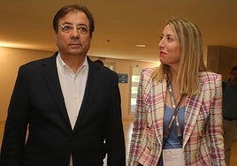 Guillermo Fernández Vara y María Guardiola, juntos la pasada semana en un acto en Mérida.