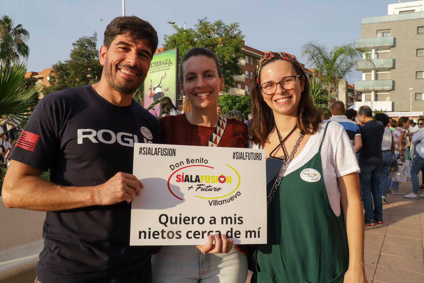 Manifestación de apoyo a la fusión de Don Benito-Villanueva (I)