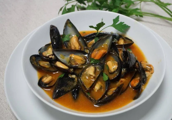 Mejillones en salsa de la abuela