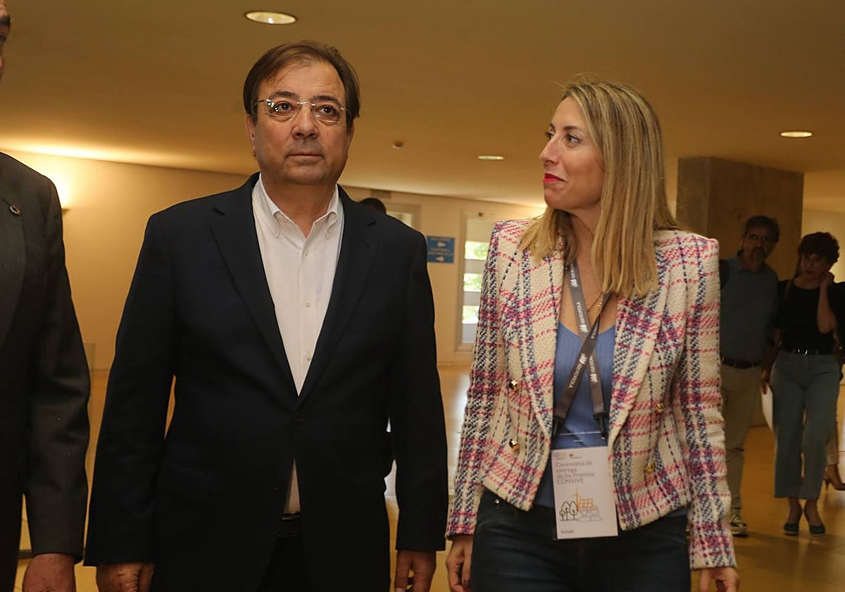 Y... ¿por qué no un gobierno PSOE-PP para Extremadura?