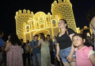 Arranca la Feria de San Juan más tempranera, pero más larga