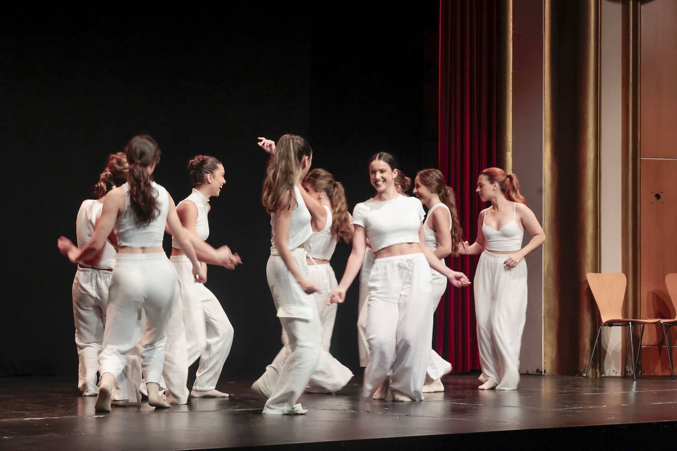 Graduación de la I promoción del Conservatorio Profesional de Danza