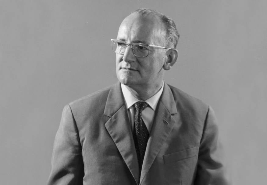 Retrato del fotógrafo Juan Pando (1915-1992)