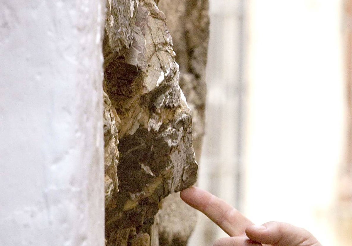 Ataque al Cristo más humilde y la foto que no se puede hacer