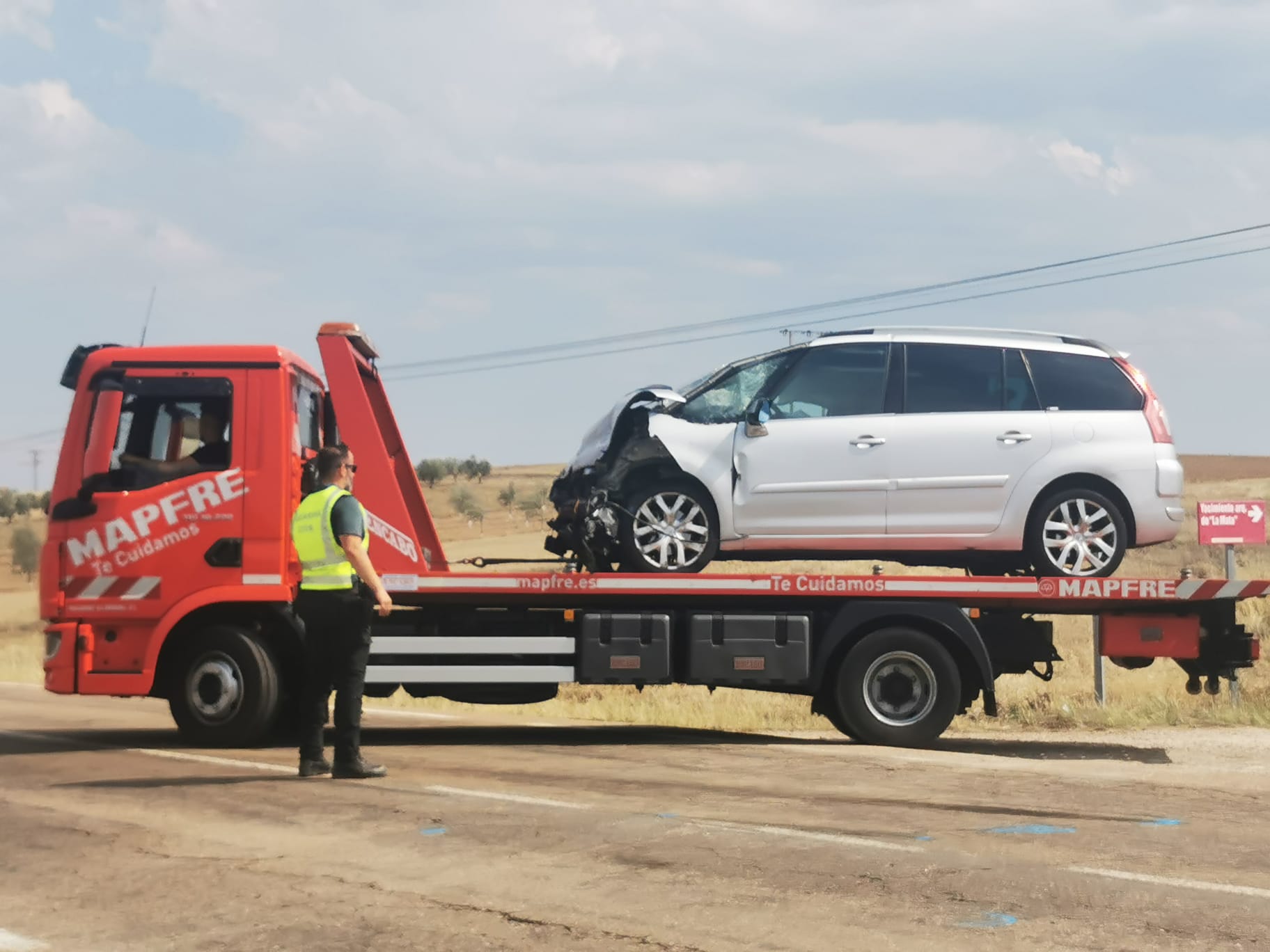 Así han quedado los vehículos tras el accidente en La Coronada