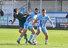 Deco (d) con el Coria en la temporada pasada.