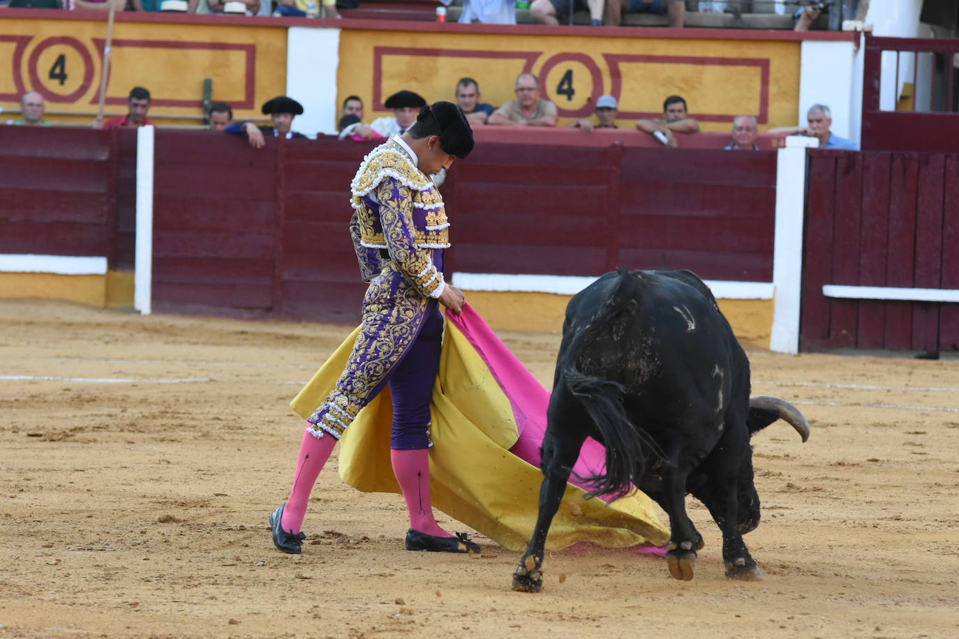 Las mejores imágenes de la corrida de toros de Zalduendo I