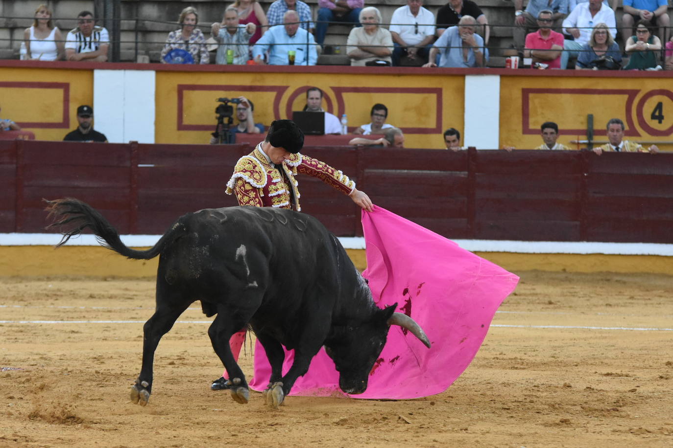 Las mejores imágenes de la corrida de toros de Zalduendo II