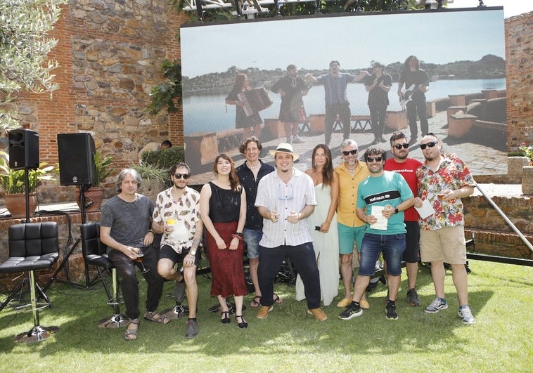 Participantes en la presentación de la campaña.