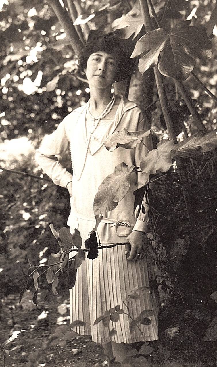 Eladia Montesino vivió en Cáceres entre 1926 y 1990, según cuenta Juan de la Cruz.