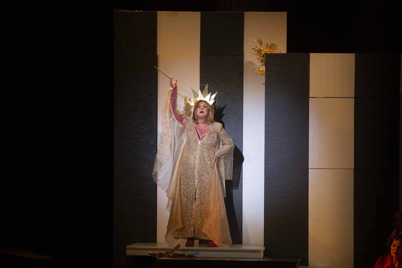 &#039;Las asambleístas&#039; lleva al Festival de Mérida las risas y la protesta (I)