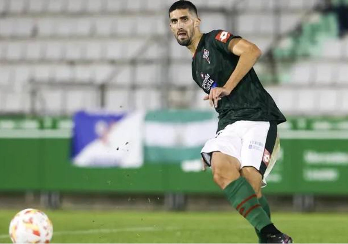 Bourdal durante un partido con el Racing de Ferrol de la pasada temporada.