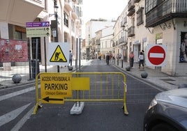 San Antón, Parras y Clavellina permanecen cerradas desde este lunes al tráfico por las obras, que han obligado a desviar tres líneas de autobuses.