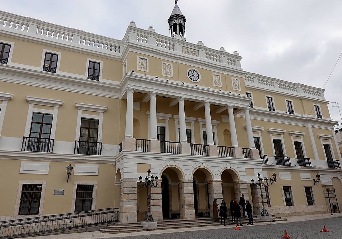Fachada del Palacio Municipal, la sede central del Ayuntamiento.