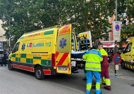 Ambulancia atendiendo un accidente